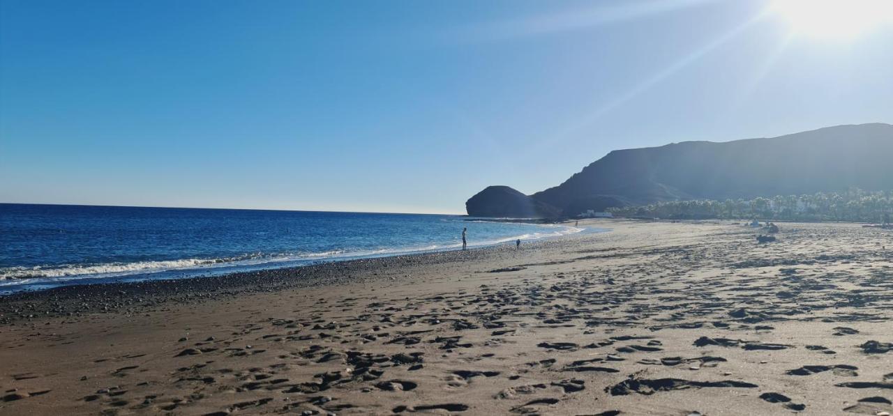 Apartamento Playitas Salema Las Playas Luaran gambar